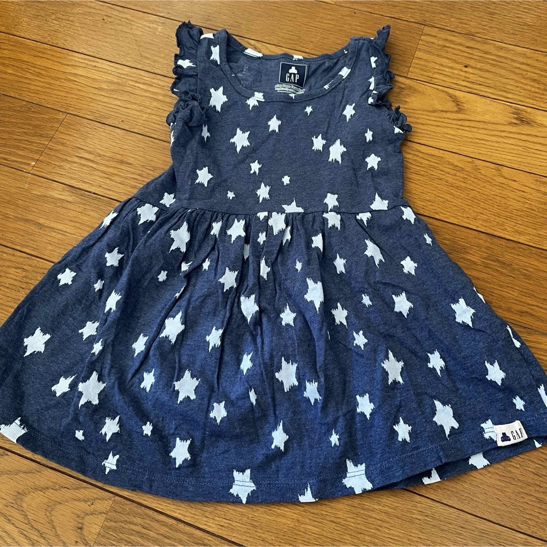 babyGAP(ベビーギャップ)のbaiya 女の子　100 ワンピース　まとめ売り　ズボン　ノースリーブ　半袖 キッズ/ベビー/マタニティのキッズ服女の子用(90cm~)(ワンピース)の商品写真