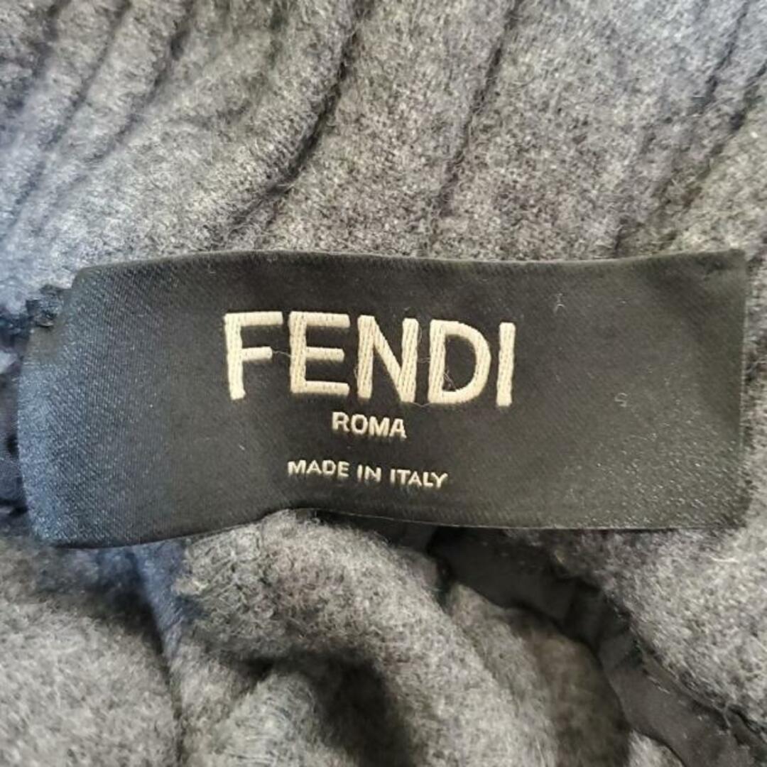 FENDI(フェンディ)のFENDI(フェンディ) パンツ サイズS メンズ - FAB626 グレー×黒 カシミヤ/秋冬用 メンズのパンツ(その他)の商品写真