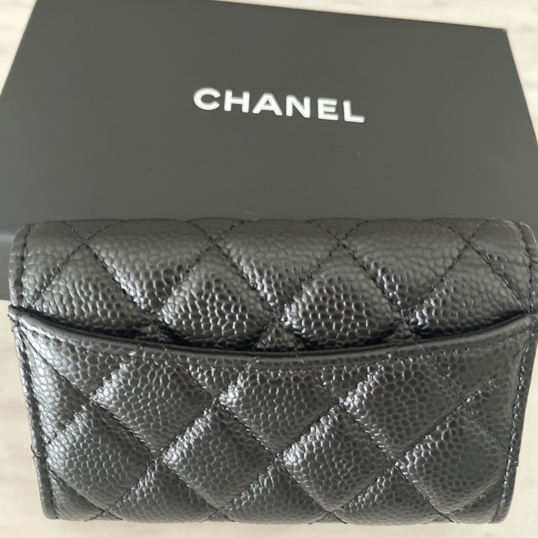 CHANEL(シャネル)の【美品】CHANEL シャネル　カードケース☆ミニ財布☆名刺入れ レディースのファッション小物(名刺入れ/定期入れ)の商品写真