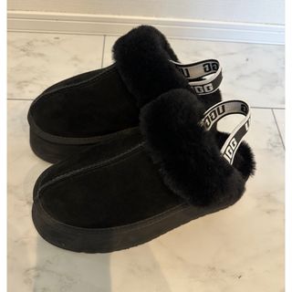 アグ(UGG)のUGG FUNKETTE 厚底サンダル (サンダル)