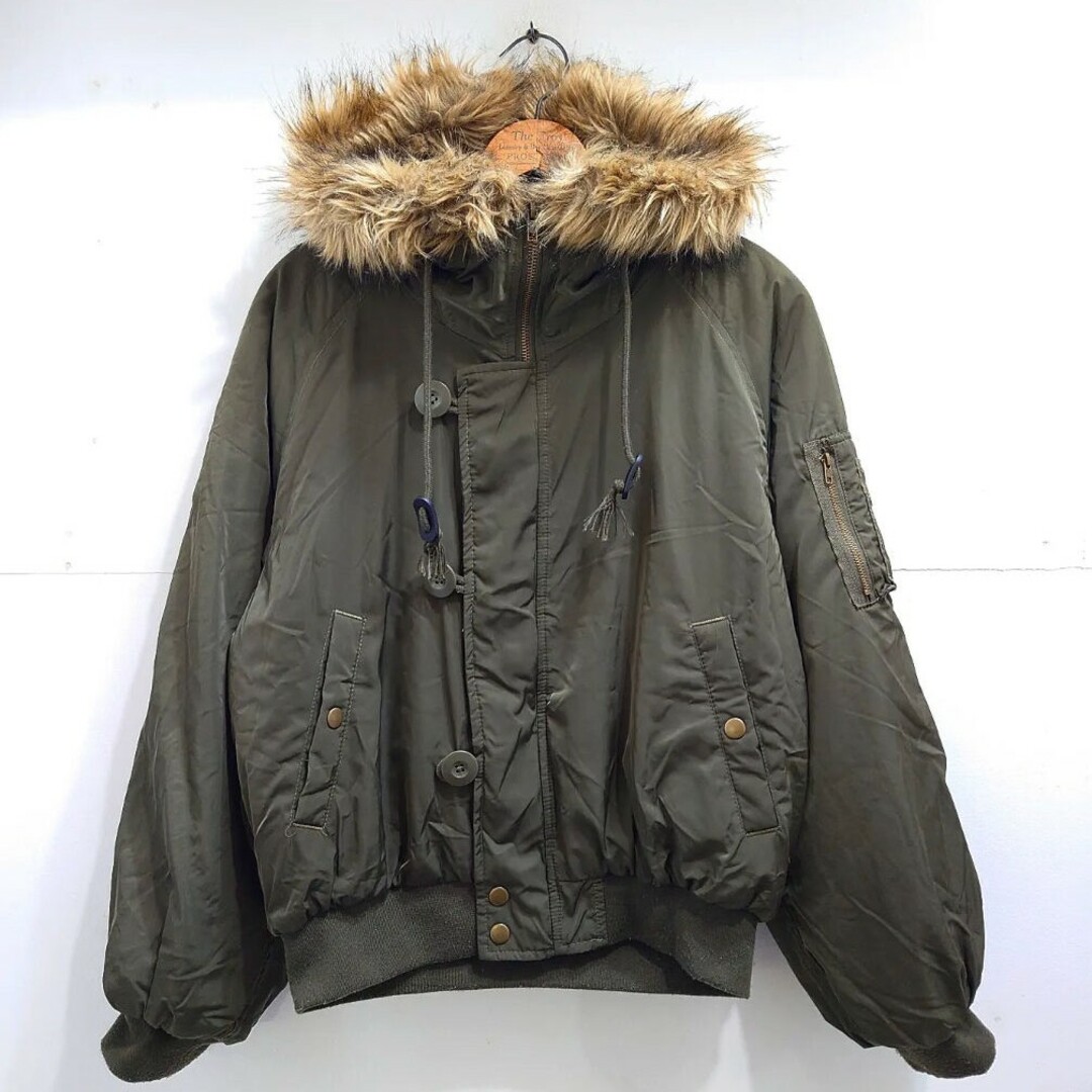 INGNI(イング)のINGNI  イング   MA-1風ブルゾン レディースのジャケット/アウター(ブルゾン)の商品写真