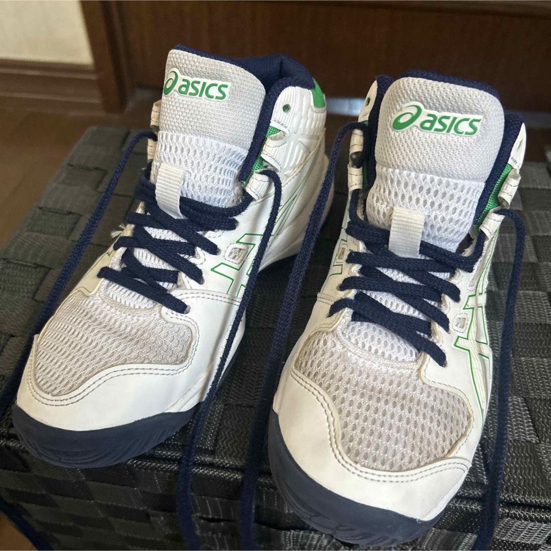 asics(アシックス)のasics 22cm バッシュ キッズ/ベビー/マタニティのキッズ靴/シューズ(15cm~)(その他)の商品写真