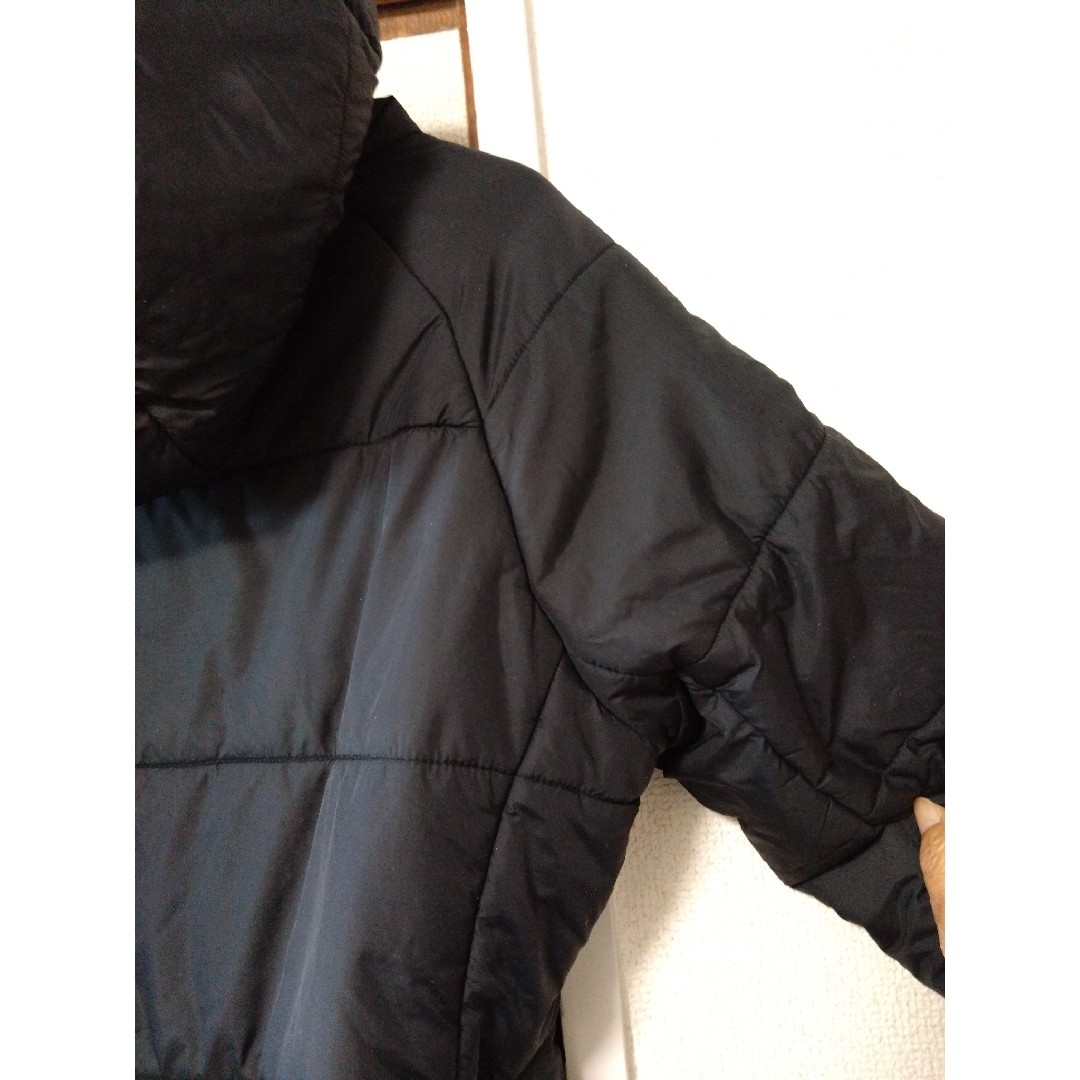 NIKE(ナイキ)のNIKE、中綿リバーシブルコートミドル丈、M レディースのジャケット/アウター(ナイロンジャケット)の商品写真
