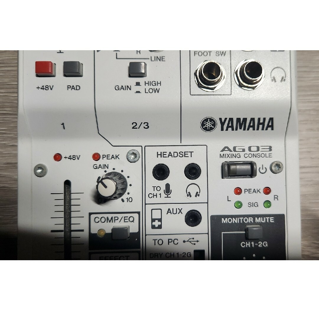 ヤマハ(ヤマハ)のTOMMY様専用【付属品あり】YAMAHA AG03 楽器のレコーディング/PA機器(ミキサー)の商品写真