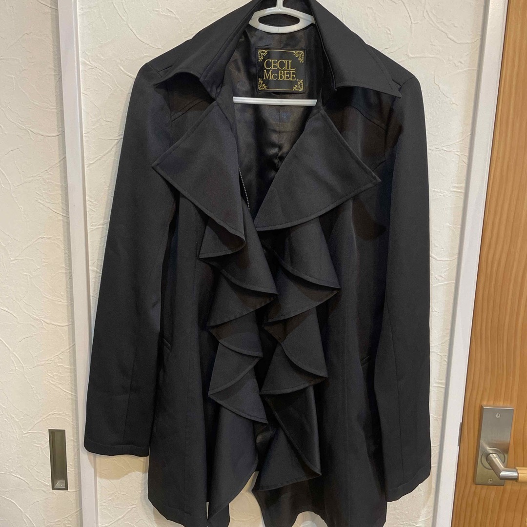 CECIL McBEE(セシルマクビー)のCECIL Mc BEE コート フリーサイズ レディースのジャケット/アウター(トレンチコート)の商品写真