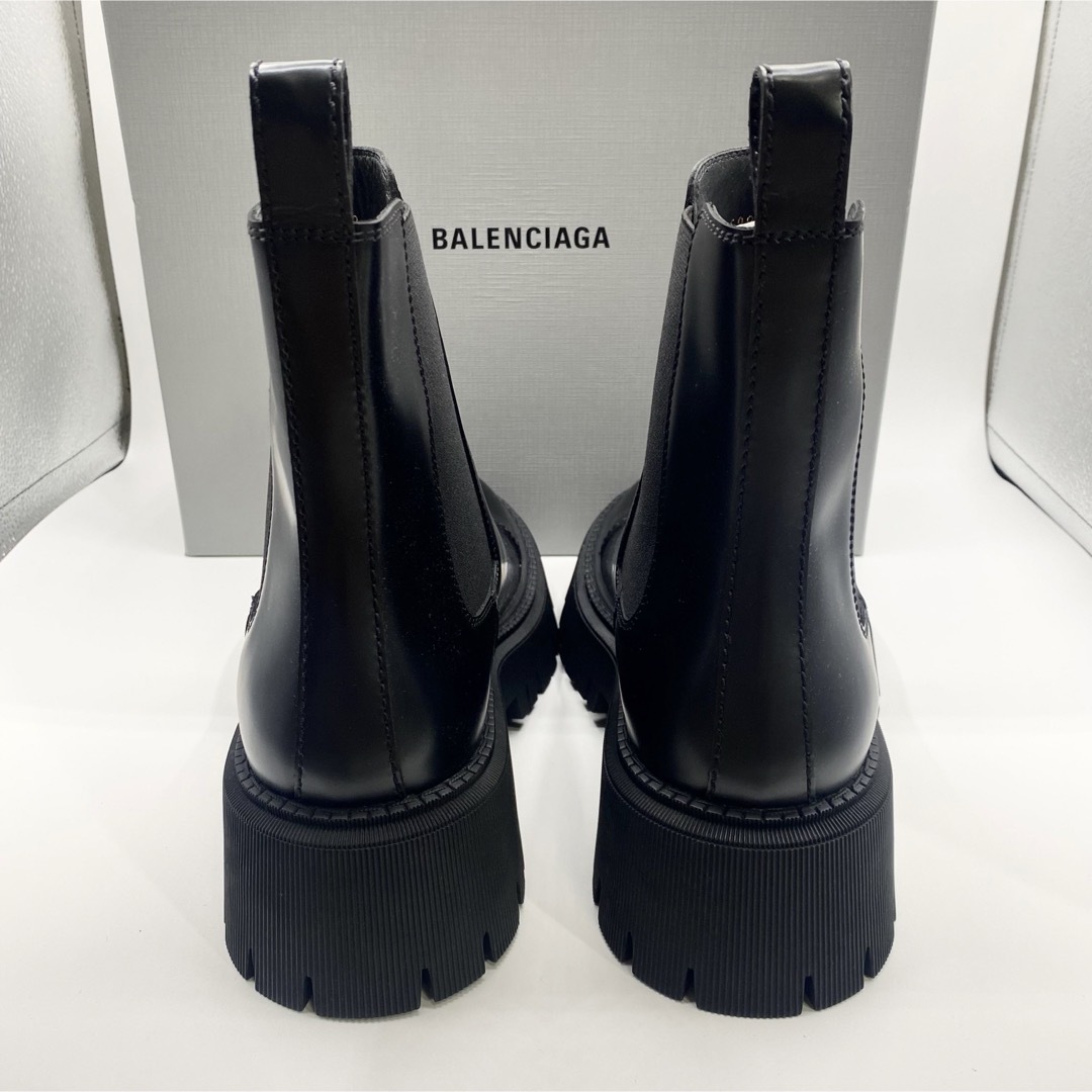 Balenciaga(バレンシアガ)の新品未使用！送料込み★BALENCIAGA★Chelsea Boots メンズの靴/シューズ(ブーツ)の商品写真