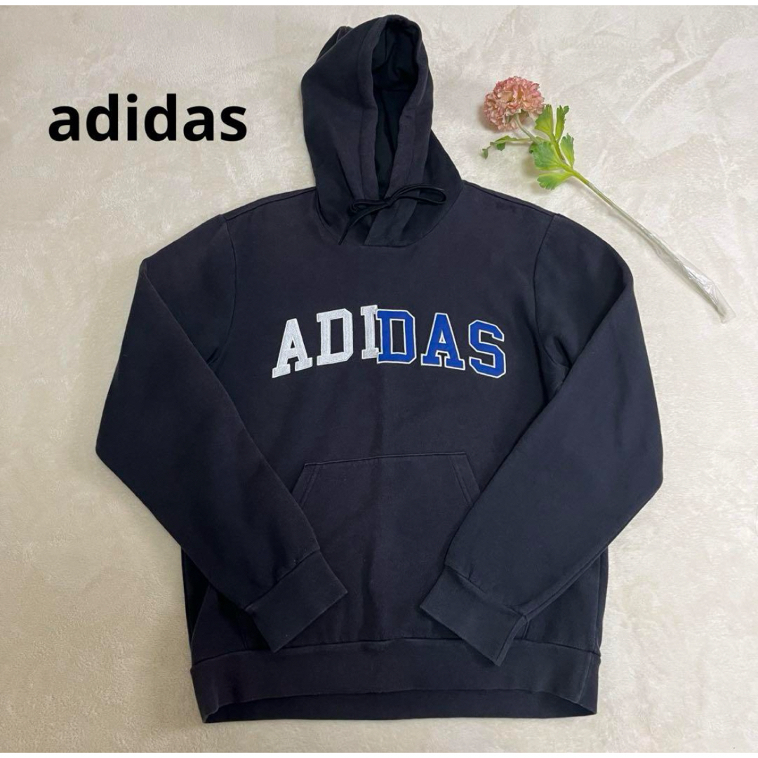 adidas(アディダス)の【adidas】　アディダス　パーカー　ユニセックス　Lサイズ メンズのトップス(パーカー)の商品写真