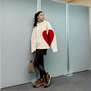 新品タグ付き　新木優子さんご愛用♡ ハートニット nknit(ニット/セーター)