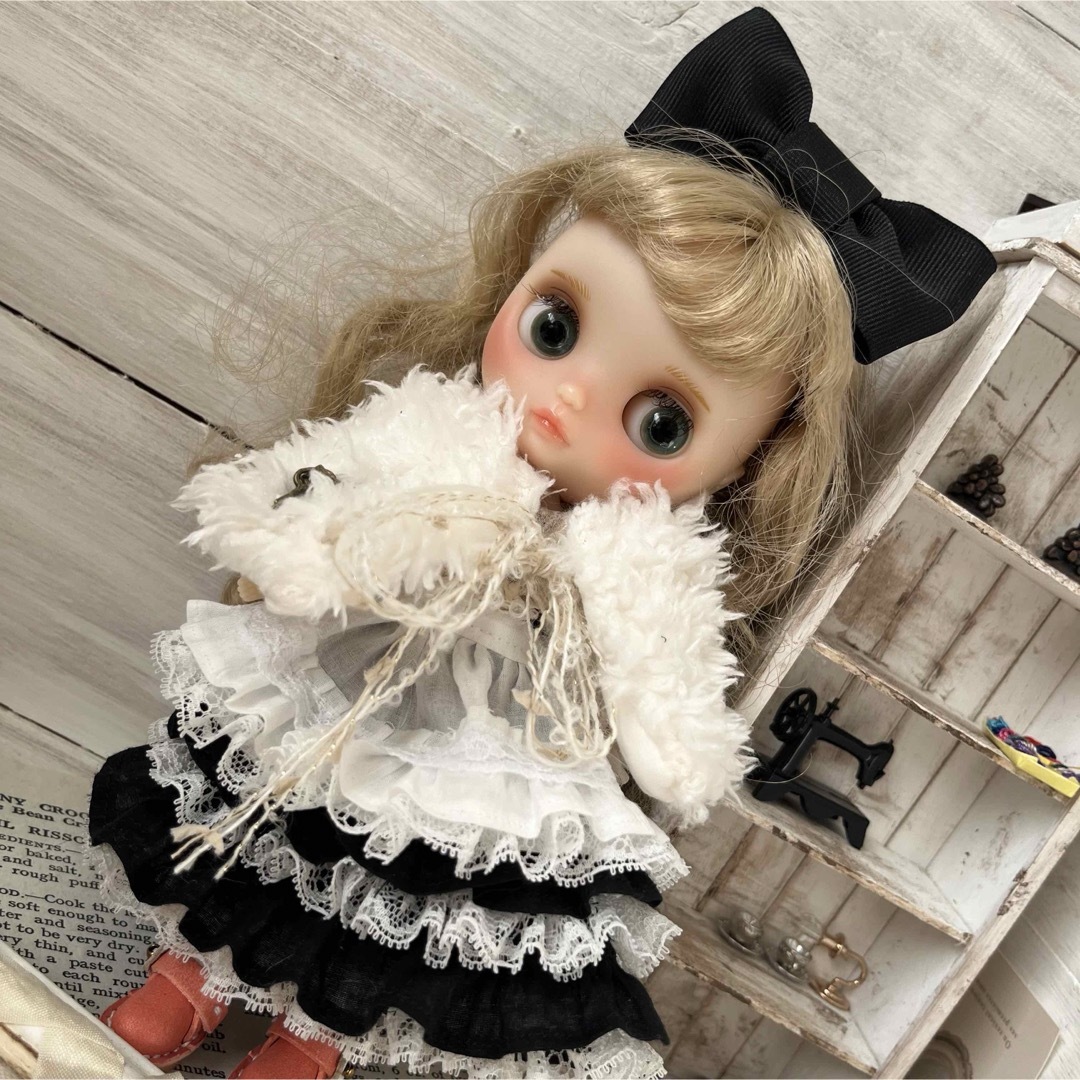 Takara Tomy(タカラトミー)のミディブライス　アウトフィット♡ ハンドメイドのぬいぐるみ/人形(人形)の商品写真