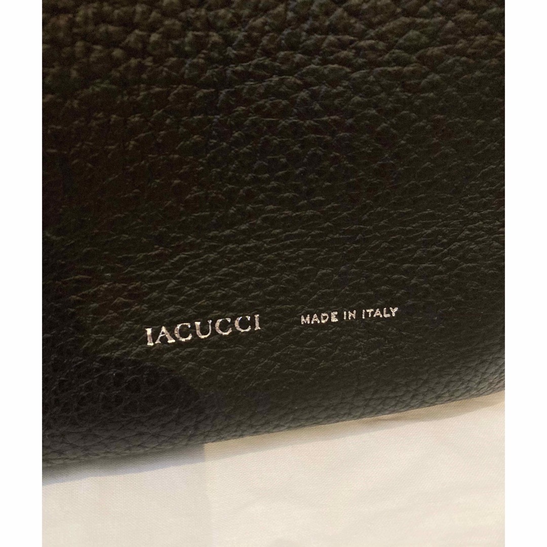 IACUCCI(イアクッチ)の【ウマ SD ALCE】イアクッチ レディースのバッグ(ショルダーバッグ)の商品写真