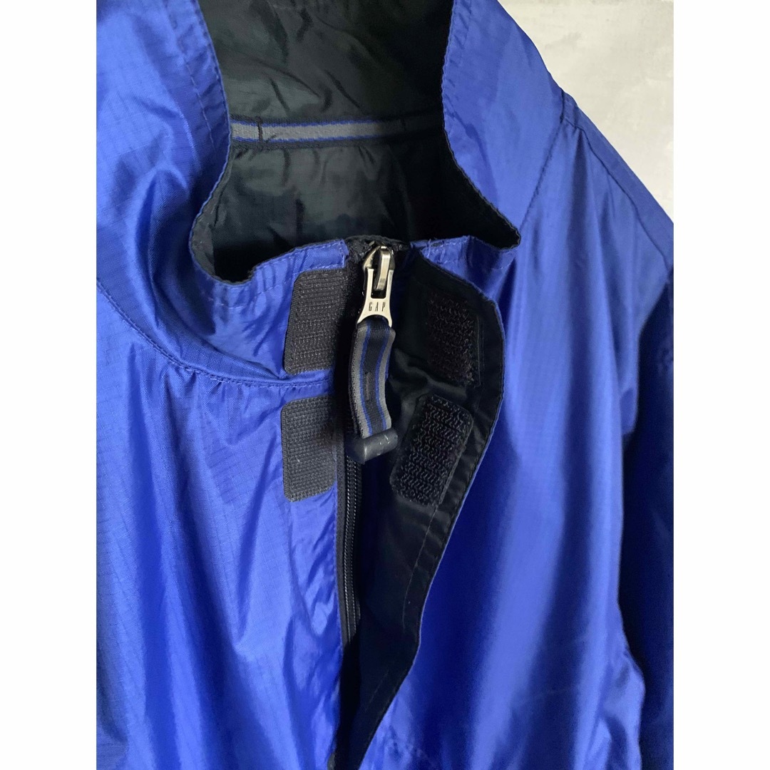 GAP(ギャップ)のGAP ギャップ ナイロンジャケット ブルー マウンテンジャケット メンズのジャケット/アウター(マウンテンパーカー)の商品写真