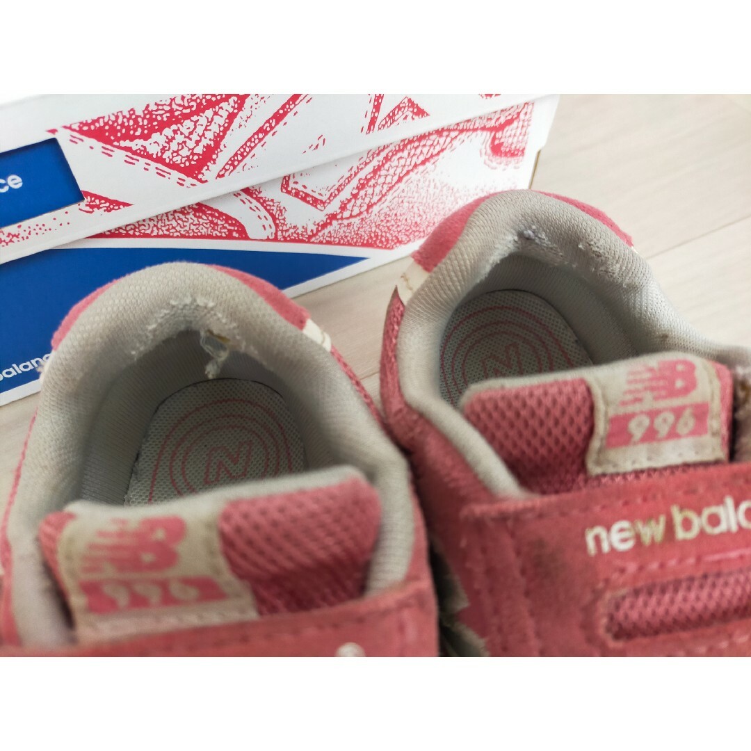 New Balance(ニューバランス)のニューバランス　996 スニーカー　ピンク　15.5 キッズ/ベビー/マタニティのキッズ靴/シューズ(15cm~)(スニーカー)の商品写真