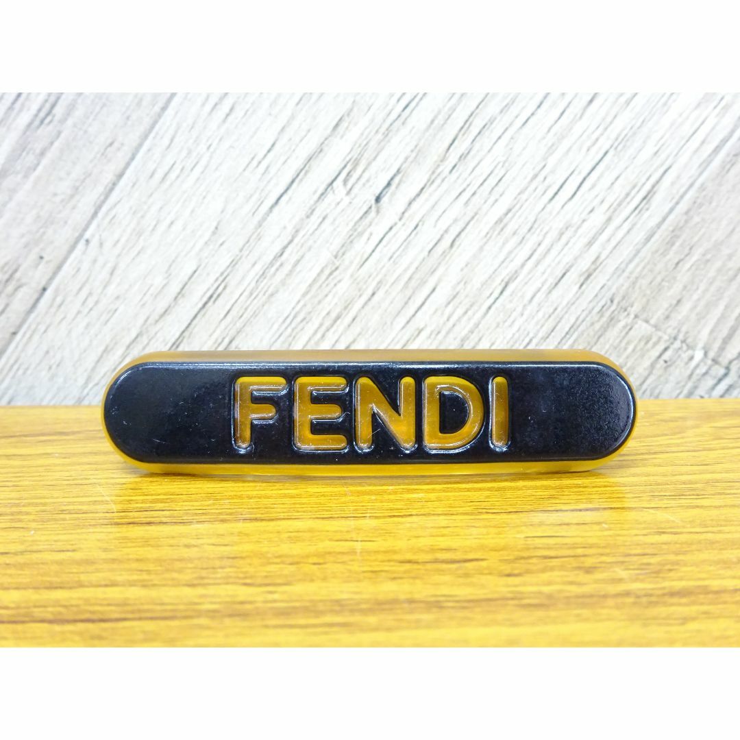 FENDI(フェンディ)のＫ池045/ FENDI フェンディ バレッタ ヘアアクセサリー レディースのヘアアクセサリー(バレッタ/ヘアクリップ)の商品写真