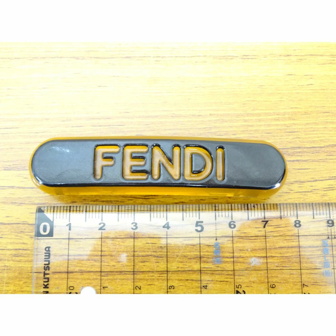 FENDI(フェンディ)のＫ池045/ FENDI フェンディ バレッタ ヘアアクセサリー レディースのヘアアクセサリー(バレッタ/ヘアクリップ)の商品写真