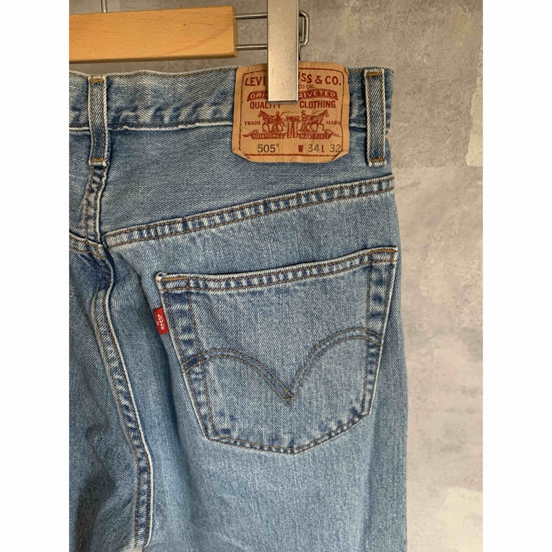 Levi's(リーバイス)のリーバイス Levi's 505 デニムパンツ W34L32 レギュラーフィット メンズのパンツ(デニム/ジーンズ)の商品写真