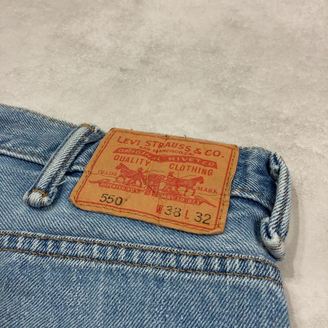 Levi's(リーバイス)の【美品】Levi's 550 W38L32 バギー デニム ブルー ビッグサイズ メンズのパンツ(デニム/ジーンズ)の商品写真