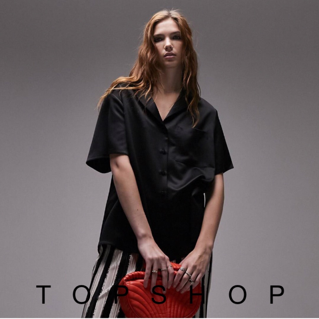 TOPSHOP(トップショップ)のサテン シャツ レディースのトップス(シャツ/ブラウス(半袖/袖なし))の商品写真