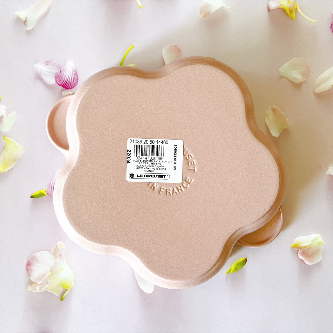 LE CREUSET - ♡ルクルーゼ プレート フルール 20cm ミニ LE CREUSET - ♡ルクルーゼ プレート フルール 20cm ミニ