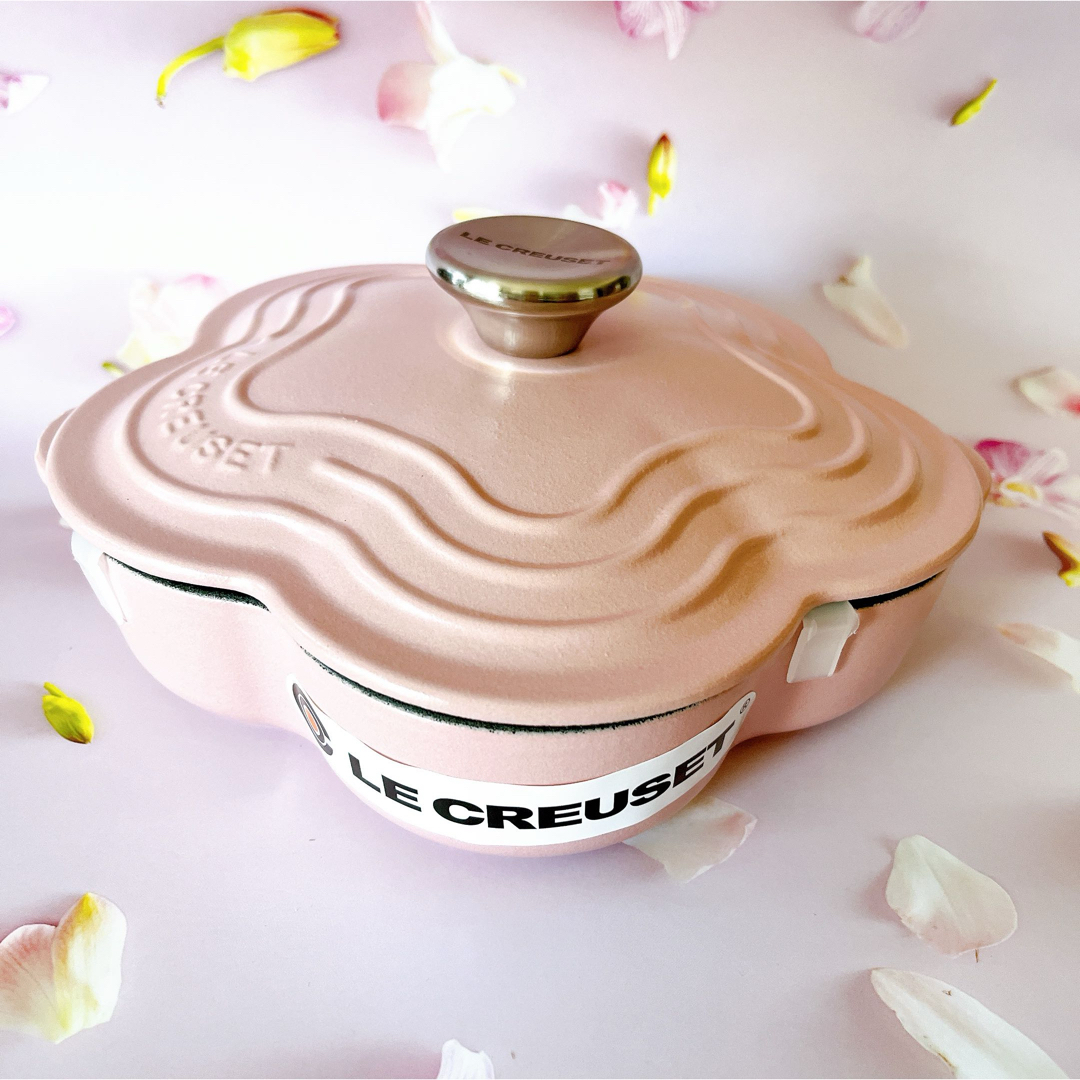 LE CREUSET - ♡ルクルーゼ プレート フルール 20cm ミニ LE CREUSET - ♡ルクルーゼ プレート フルール 20cm ミニ