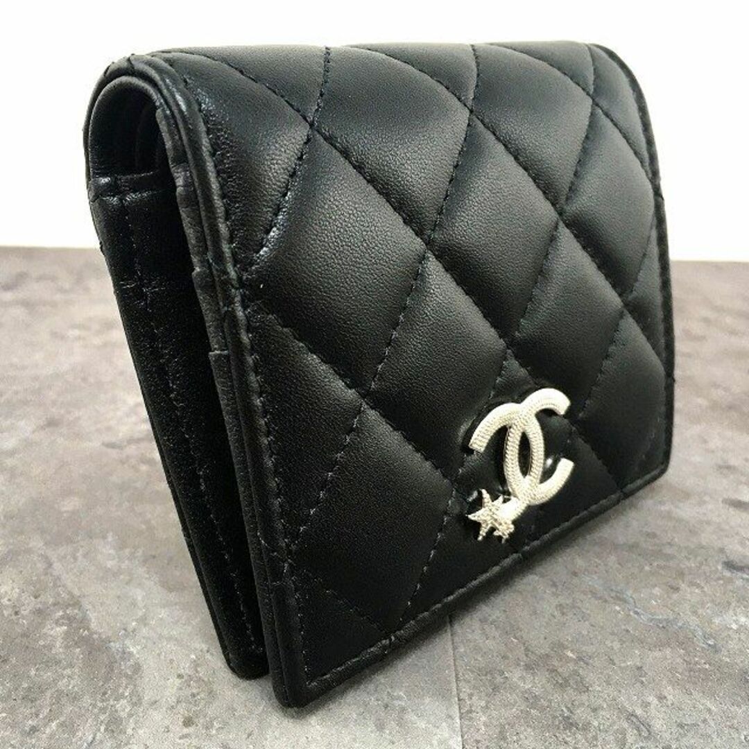 CHANEL(シャネル)の未使用品 CHANEL コンパクト財布 スターココ 505 レディースのファッション小物(財布)の商品写真