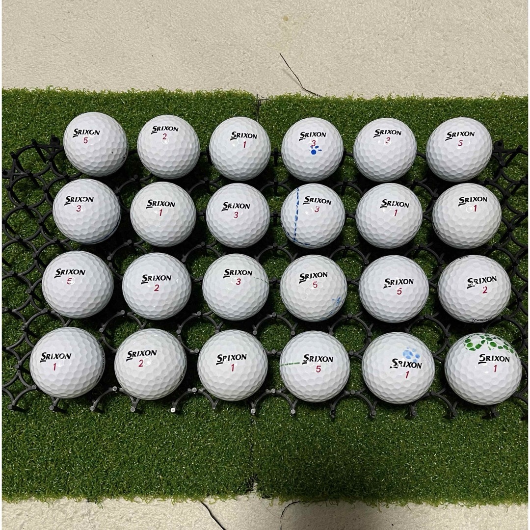 Srixon(スリクソン)のスリクソン　DISTANCE☆最新　24球　S、Aランク スポーツ/アウトドアのゴルフ(その他)の商品写真