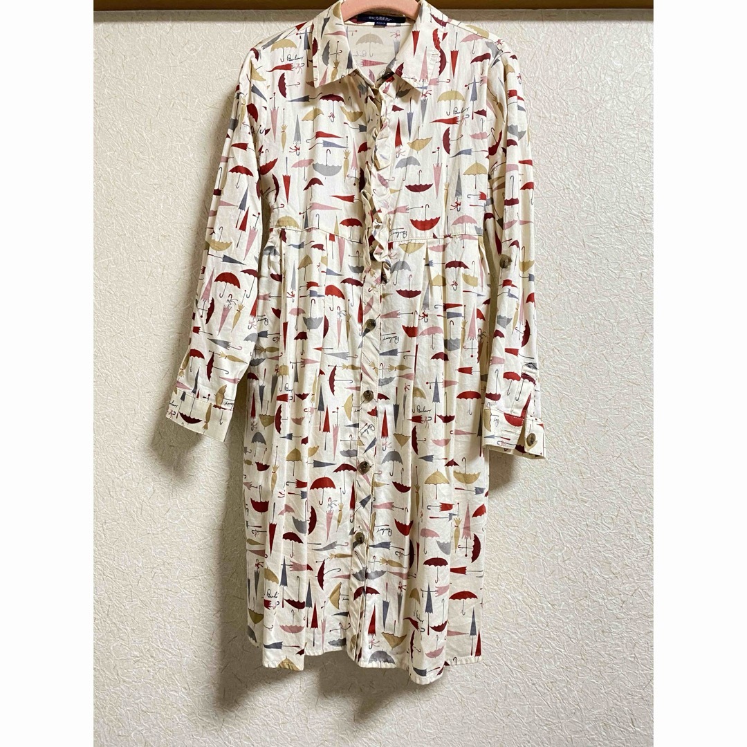 BURBERRY(バーバリー)のお値下げ バーバリー 長袖 ワンピース アンブレラ 傘 120cm キッズ/ベビー/マタニティのキッズ服女の子用(90cm~)(ワンピース)の商品写真