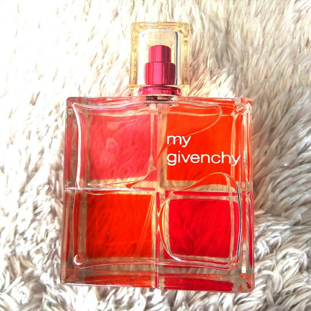 GIVENCHY(ジバンシィ)のマイジバンシー オーデトワレ 50ml コスメ/美容の香水(香水(女性用))の商品写真