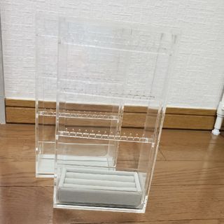 ムジルシリョウヒン(MUJI (無印良品))の無印良品アクリルネックレスピアススタンド２つセットベロア内箱仕切リング用付き(ケース/ボックス)