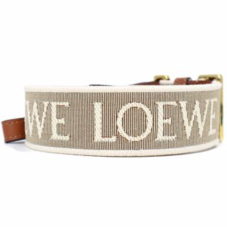 ロエベ(LOEWE)のロエベ アナグラム ループ ショルダーストラップ ジャガード カーフスキン レザー ナチュラル タン 茶 ゴールド金具 C886T90X01 LOEWE（新品・未使用品）(その他)