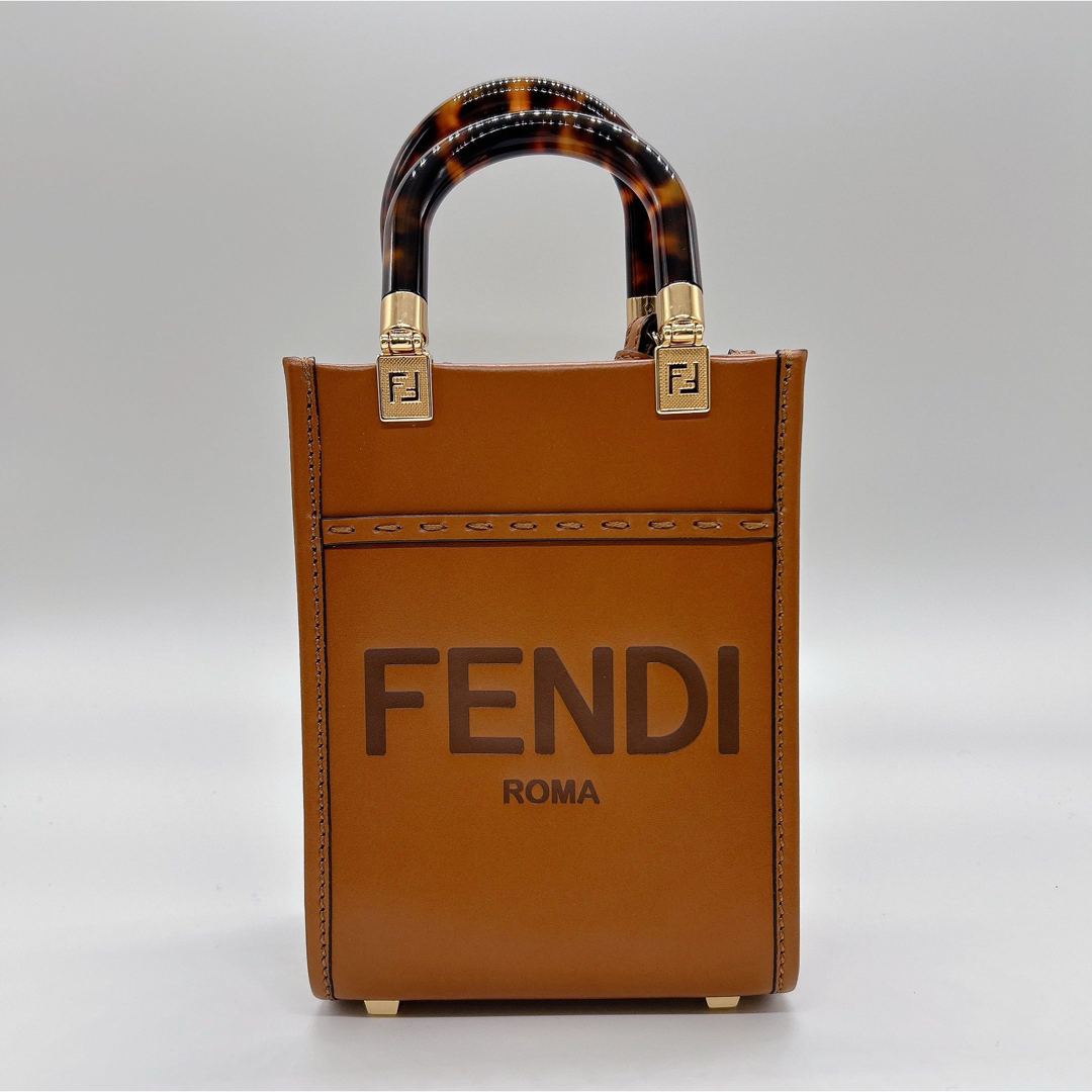 【超美品】FENDI サンシャインショッパースモール ショルダーバッグ 目黒蓮 | フリマアプリ ラクマ