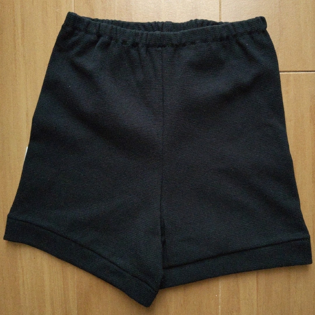 [140] サニタリーショーツ グレー＆1分パンツ 黒 キッズ/ベビー/マタニティのキッズ服女の子用(90cm~)(下着)の商品写真