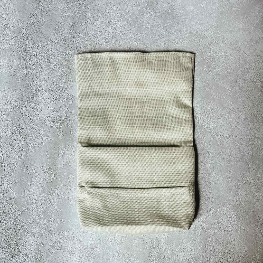 【handmade】移動ポケット　リバティ　フリル ハンドメイドのキッズ/ベビー(外出用品)の商品写真