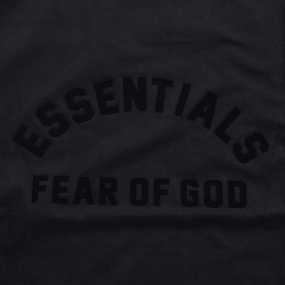 FEAR OF GOD(フィアオブゴッド)のFOG ESSENTIALS エフオージー エッセンシャルズ JET BLACK TEE 125SP232000F メンズ Tシャツ 半袖 ブラック 黒 ブラック XL メンズのトップス(Tシャツ/カットソー(半袖/袖なし))の商品写真