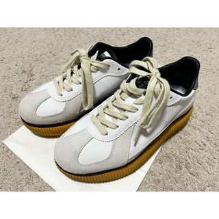 Onitsuka Tiger - オニツカタイガー デレシティの通販｜ラクマ