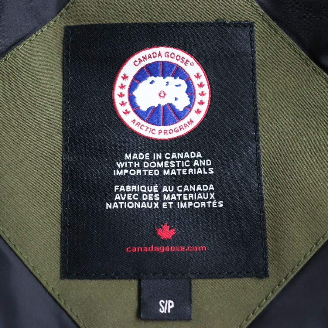 CANADA GOOSE(カナダグース)の良品●CANADA GOOSE カナダグース MAITLAND/メイトランド 4550M ロゴワッペン付き フーデッドダウンジャケット S カーキ カナダ製 正規品 メンズのジャケット/アウター(ダウンジャケット)の商品写真