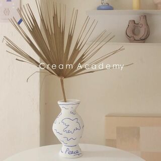 cream academy 花瓶 手書きアート ホワイト Vase 韓国(花瓶)