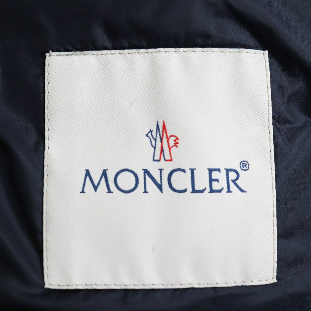 MONCLER(モンクレール)の良品●MONCLER モンクレール RIOM/リオン レザーロゴパッチ付き ウール切り替え フーデッドダウンジャケット ネイビー 0 正規品 メンズ メンズのジャケット/アウター(ダウンジャケット)の商品写真