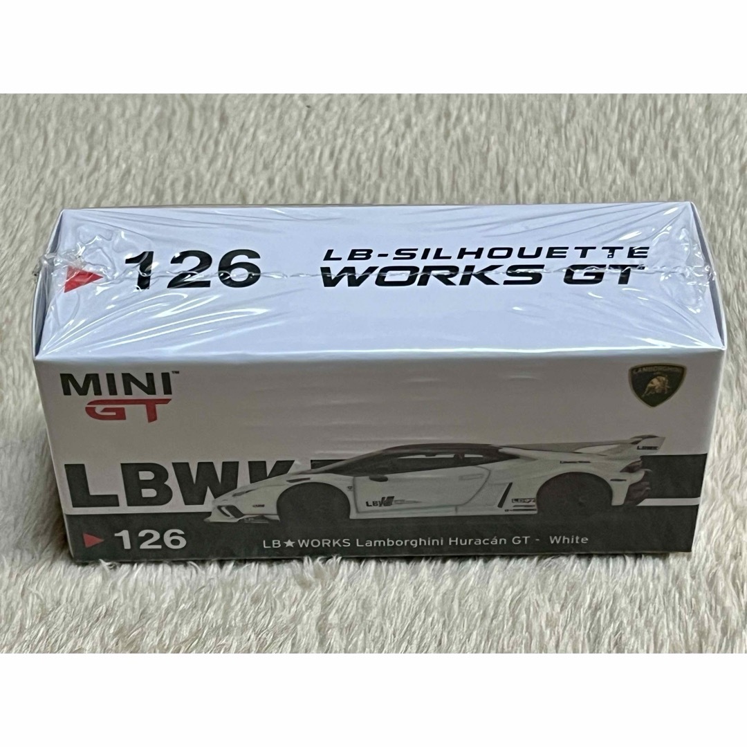 Lamborghini(ランボルギーニ)のミニGT LBWK LB WORKS ランボルギーニ ウラカンGT ホワイト エンタメ/ホビーのおもちゃ/ぬいぐるみ(ミニカー)の商品写真