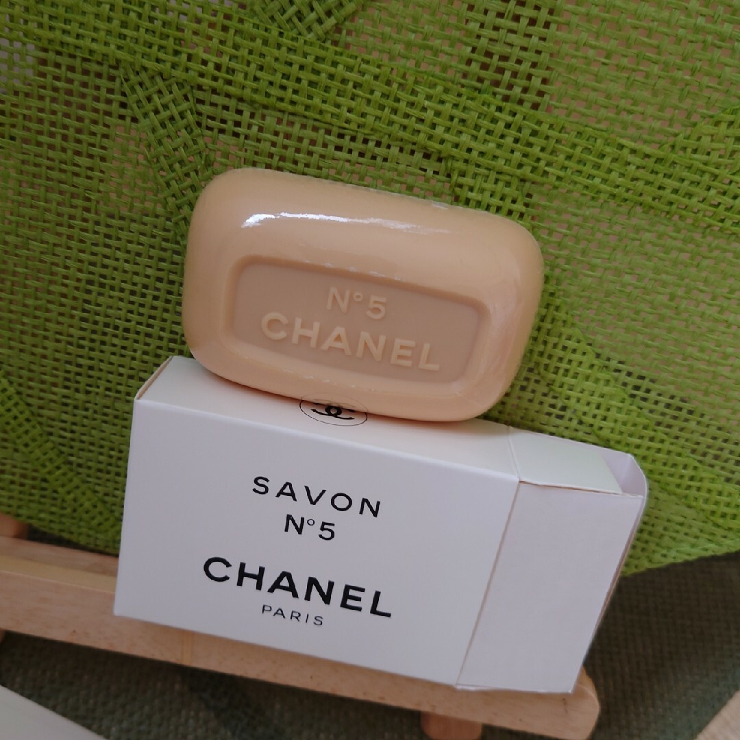 CHANEL(シャネル)のCHANEL   N５   Savon コスメ/美容のボディケア(ボディソープ/石鹸)の商品写真