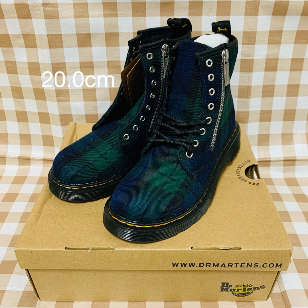 Dr.Martens(ドクターマーチン)の新品・紐なし ドクターマーチン8ホール サイドジップブーツ UK1 キッズ/ベビー/マタニティのキッズ靴/シューズ(15cm~)(ブーツ)の商品写真