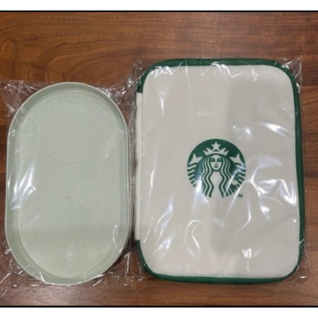 Starbucks(スターバックス)の【Starbucks】マルチポーチ➕プレート２枚 インテリア/住まい/日用品の日用品/生活雑貨/旅行(日用品/生活雑貨)の商品写真