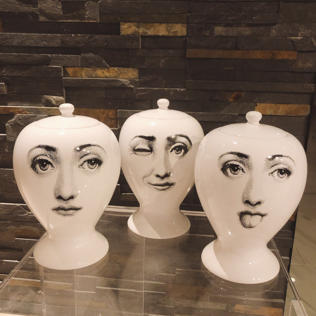 フォルナセッティ fornasetti モチーフ 花瓶 フラワーベース 送料無料 インテリア/住まい/日用品のインテリア小物(花瓶)の商品写真