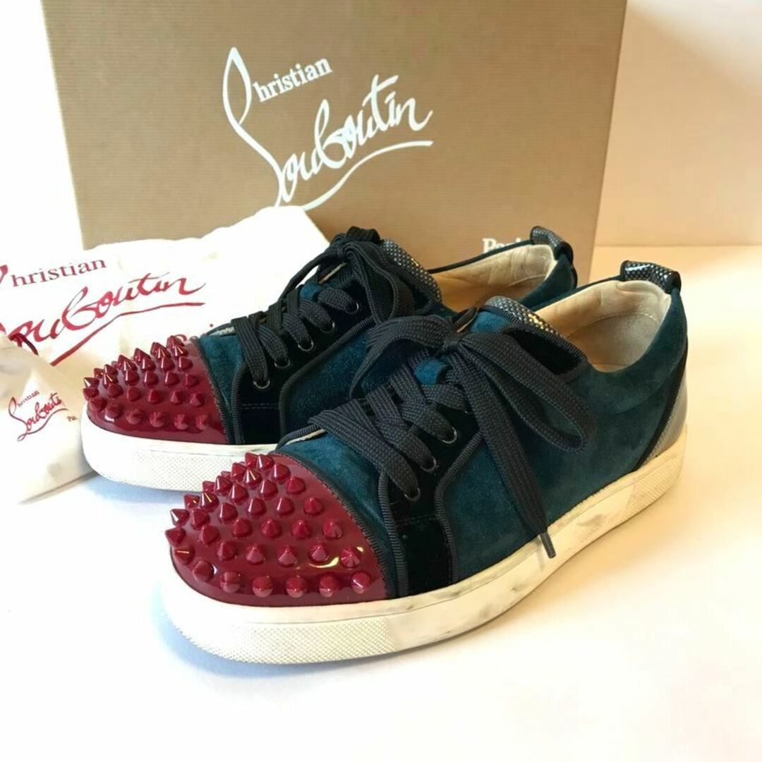 Christian Louboutin(クリスチャンルブタン)のChristian Louboutin LOUIS スタッズスニーカー 22.5 レディースの靴/シューズ(スニーカー)の商品写真