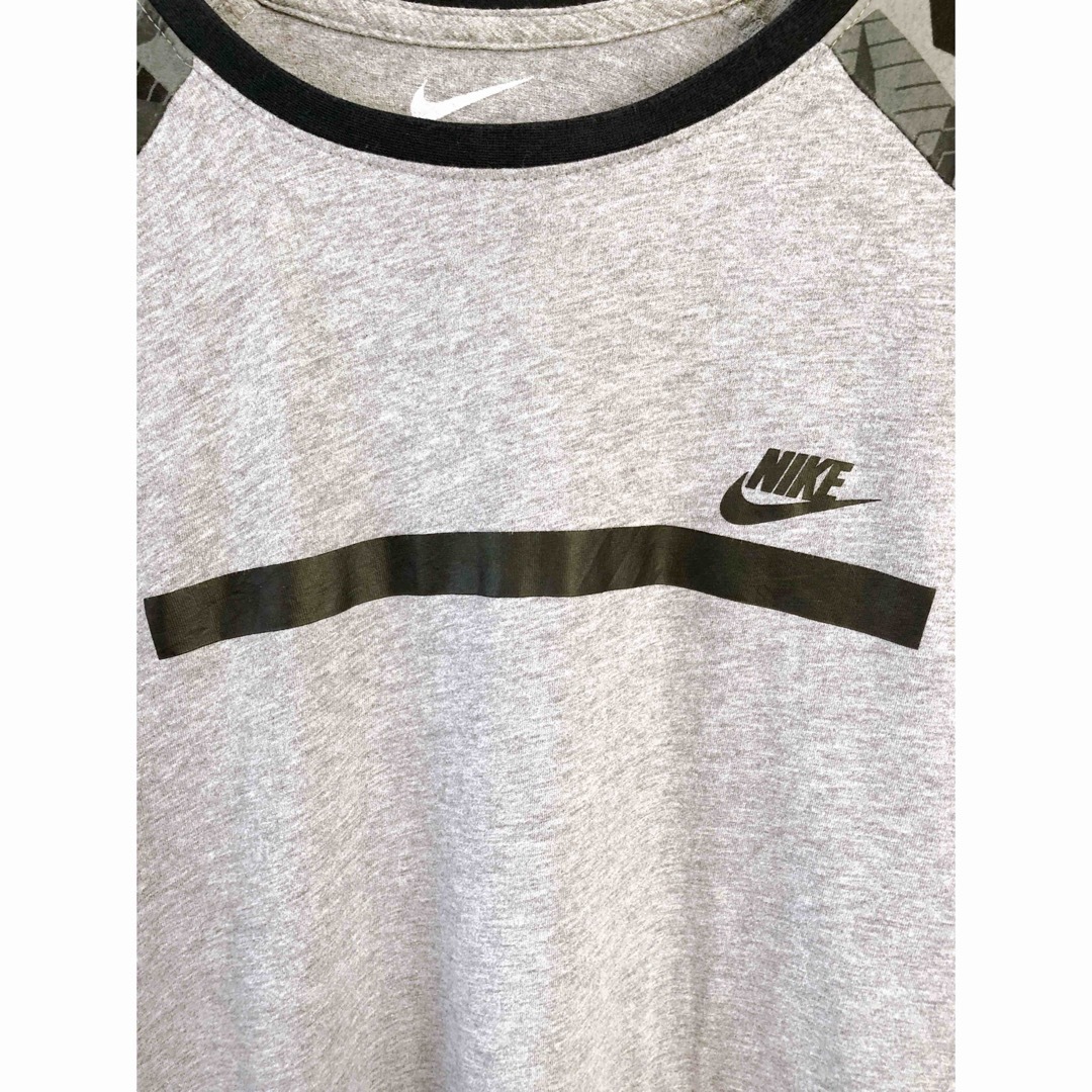 NIKE(ナイキ)のNIKE　七分袖Ｔシャツ　XL　グレー✕幾何学模様　USA古着 メンズのトップス(Tシャツ/カットソー(七分/長袖))の商品写真