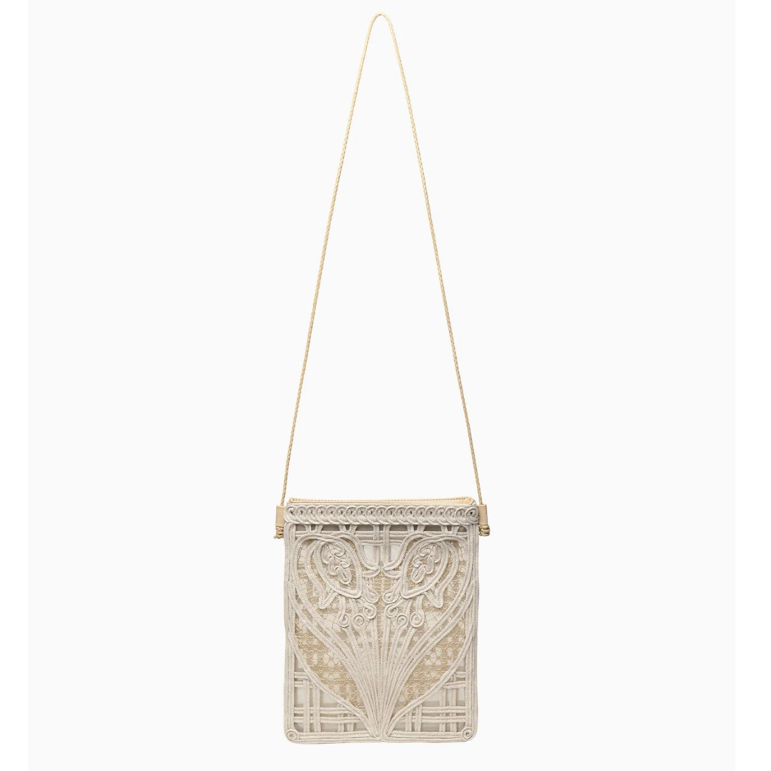 mame(マメ)のmame Cording Embroidery Pouch beige レディースのバッグ(ショルダーバッグ)の商品写真