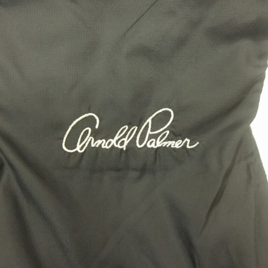 Arnold Palmer(アーノルドパーマー)のアーノルドパーマー ベスト ジャケット 中綿 リバーシブル 黒 白 3 メンズのジャケット/アウター(その他)の商品写真