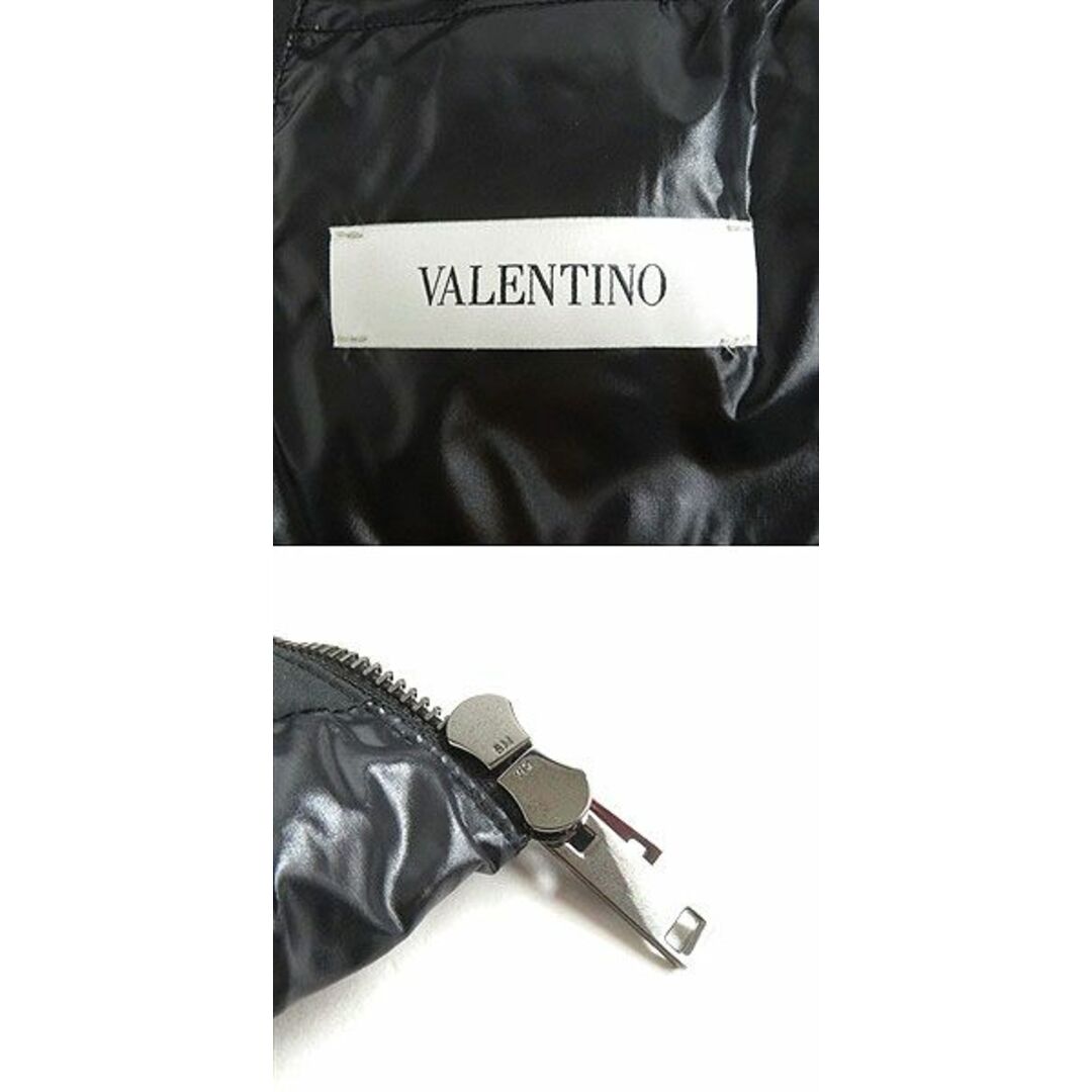 VALENTINO(ヴァレンティノ)の極美品□VALENTINO/ヴァレンティノ バックVLTNロゴプリント WZIP フード入り ダウンジャケット ブラック 44 正規品 ハンガー付き メンズ◎ メンズのジャケット/アウター(ダウンジャケット)の商品写真