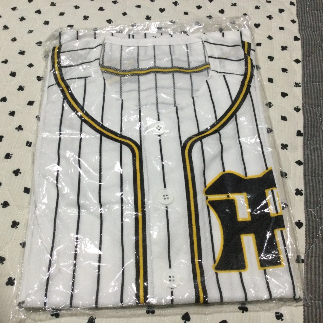 阪神タイガース(ハンシンタイガース)の阪神タイガース　応援ユニフォーム　オールドタイプ スポーツ/アウトドアの野球(応援グッズ)の商品写真