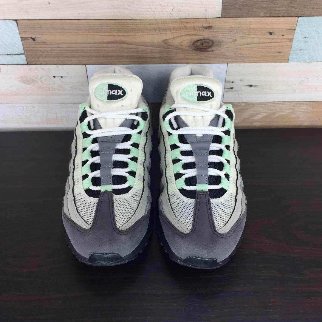 NIKE(ナイキ)のNIKE AIR MAX 95 WHITE FRESH MINT 24cm レディースの靴/シューズ(スニーカー)の商品写真