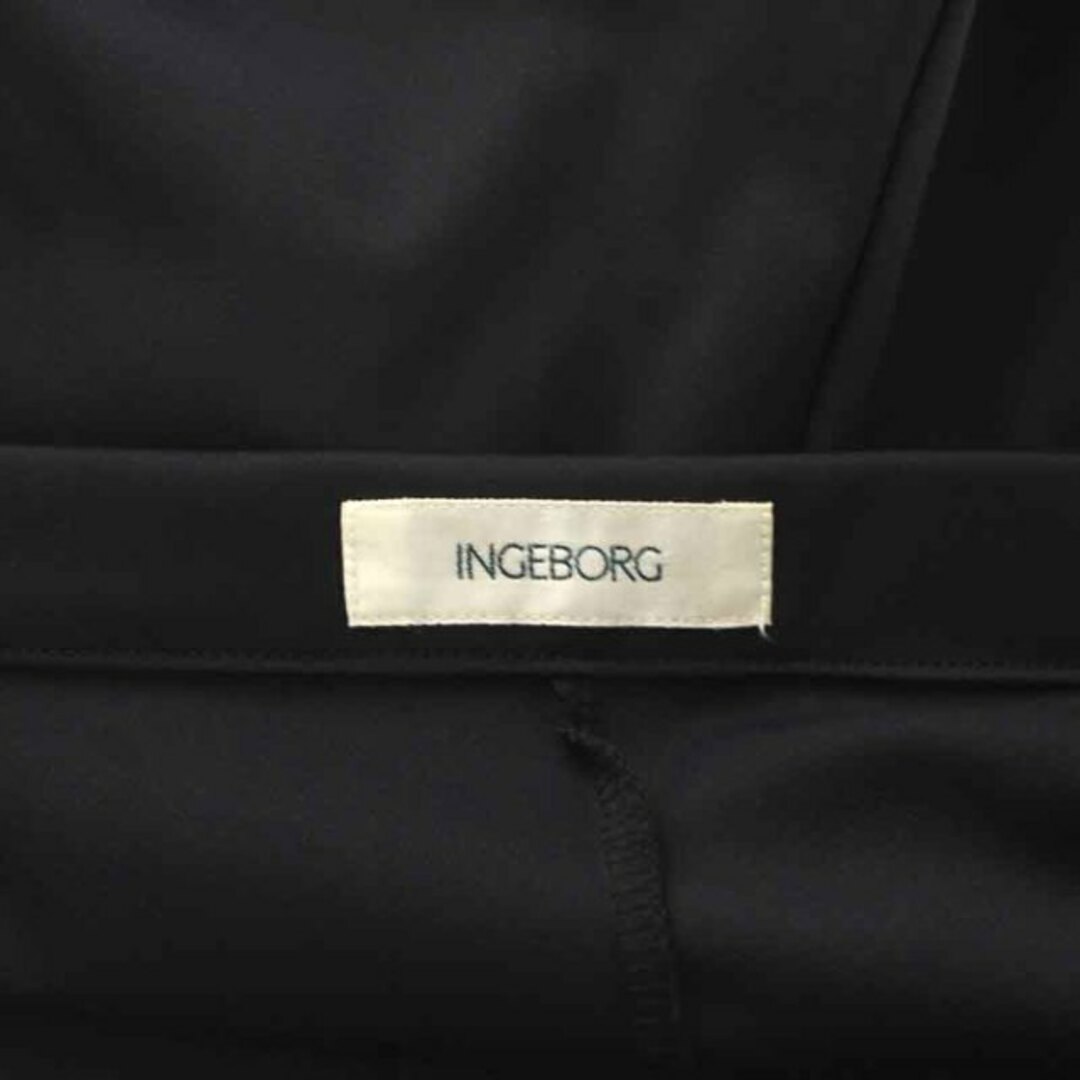 INGEBORG(インゲボルグ)のインゲボルグ テーパードパンツ イージーパンツ クロップド リボン 7 S 黒 レディースのパンツ(その他)の商品写真